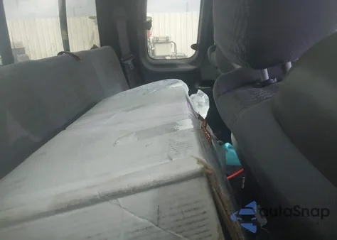 2001 Ford F-150 Lariat/Xl/Xlt from USA, damaged, VIN 2FTRX07L31CA65177